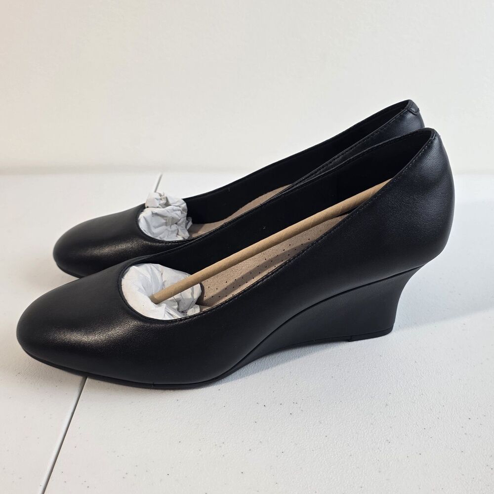 Clarks Originals Womens Olivette Pearl Black Leather 26180043 Size 11M New $100 - Picture 4 of 10